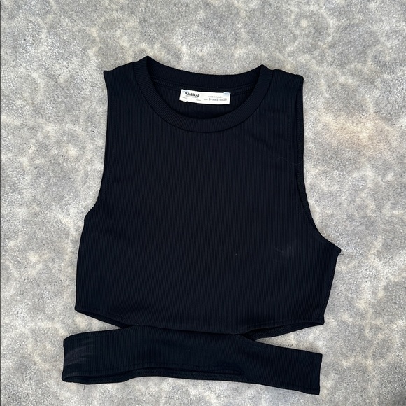 Pull and Bear Black Sleeveless Crop Top - Picture 1 of 1
